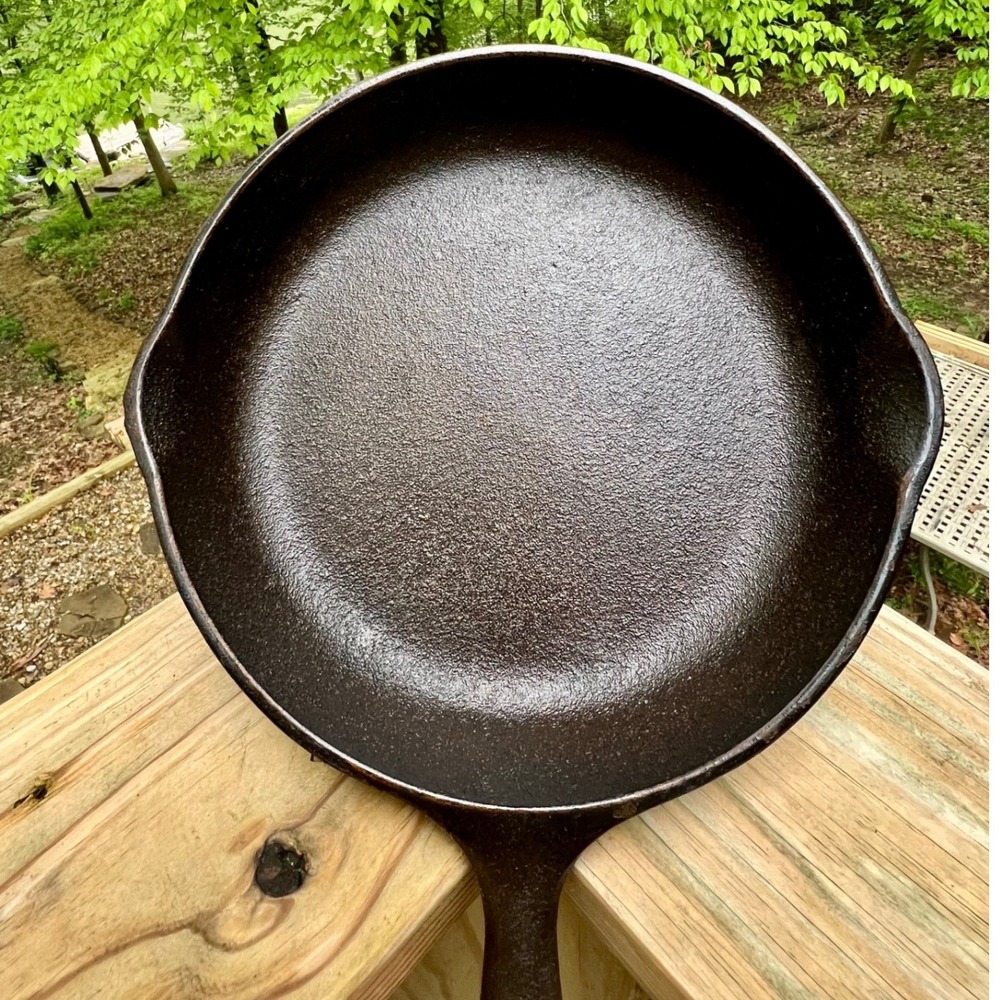 Skillet Wagner Ware GHC 9 inch Cast Iron Mayfest 1994 Restored Seasoned USA Pan - Picture 8 of 9
